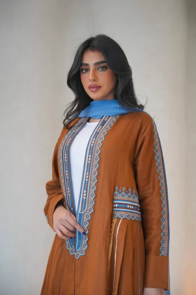 Linen abaya in camel color with embroidery C:IB293 Brown